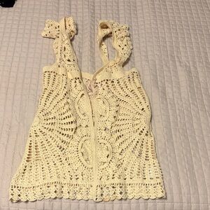 Romeo & Juliet Couture Cream Crochet Camisole Tank